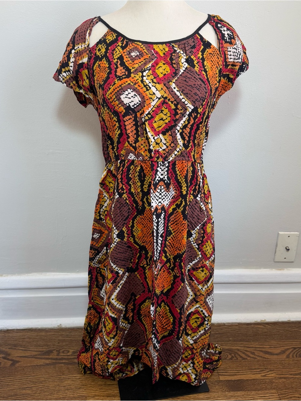 EUC Angie sz L Snakeskin Print Skater Dress with Cutout
